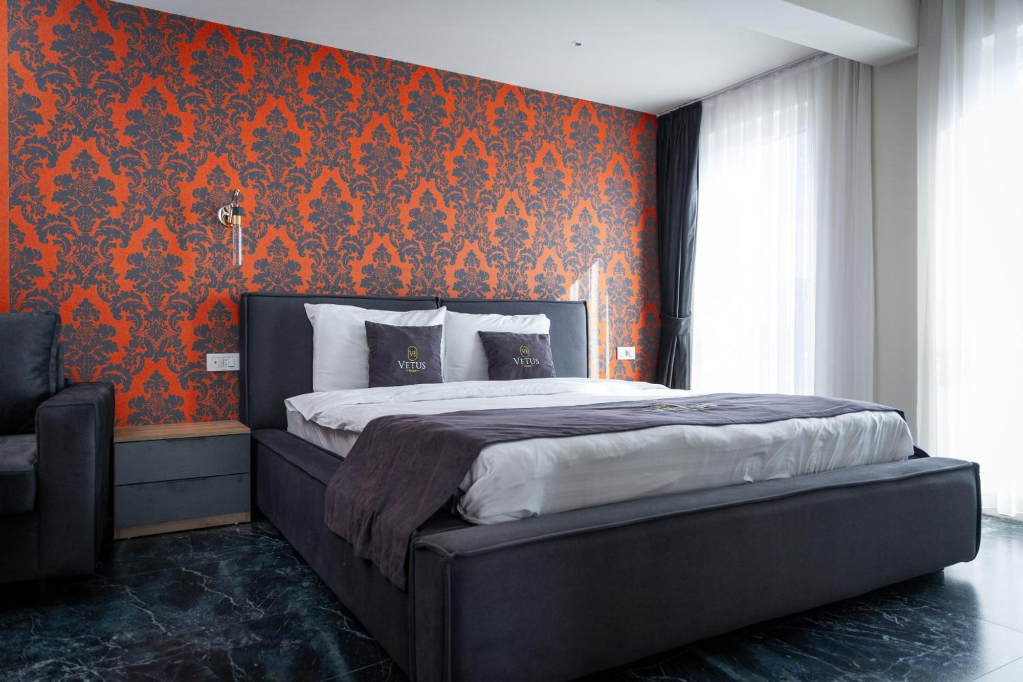 Vetus Hotel Pristina Esterno foto